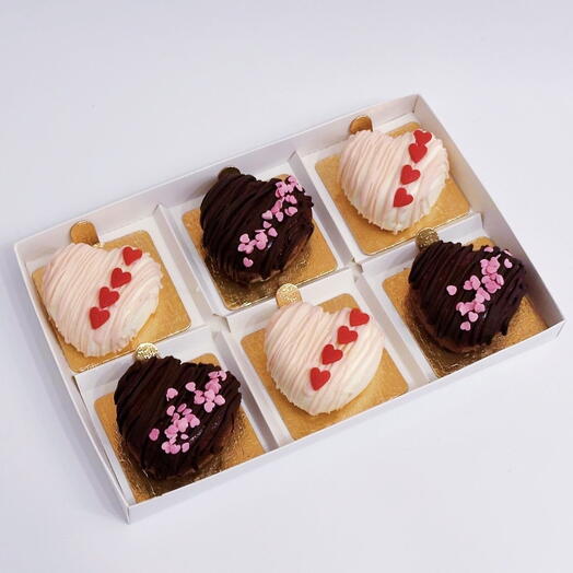 Набор пирожных «valentine s day»