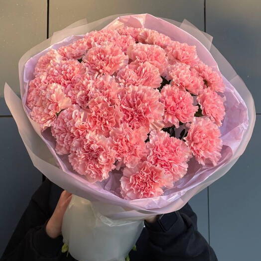 Стойкий букет любимой из диантусов 🎀