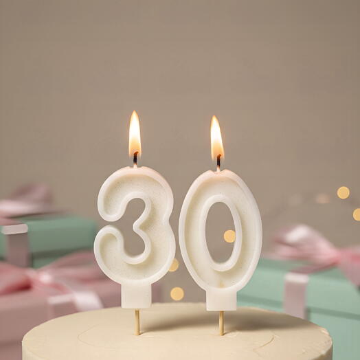 Свеча-цифра «30» молочная, 7 см, соевый воск, ручная работа