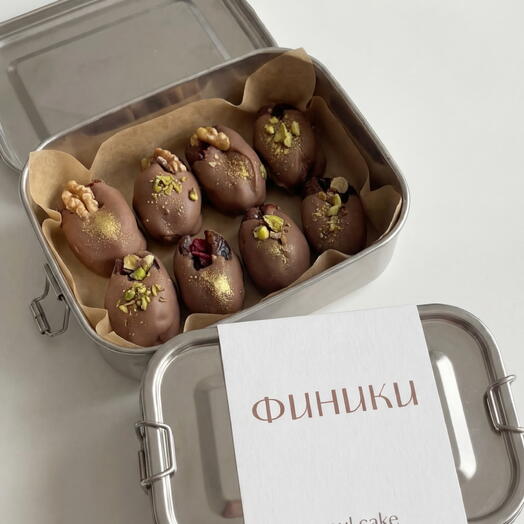 10 Фиников с миндальным пралине в молочном бельгийском шоколаде