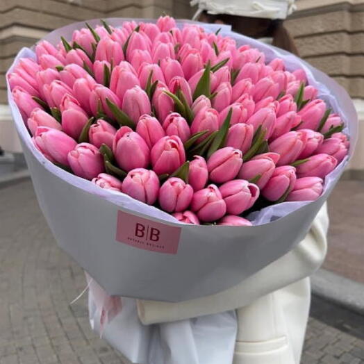 101 нежный розовый тюльпан 🎀 в матовой упаковке