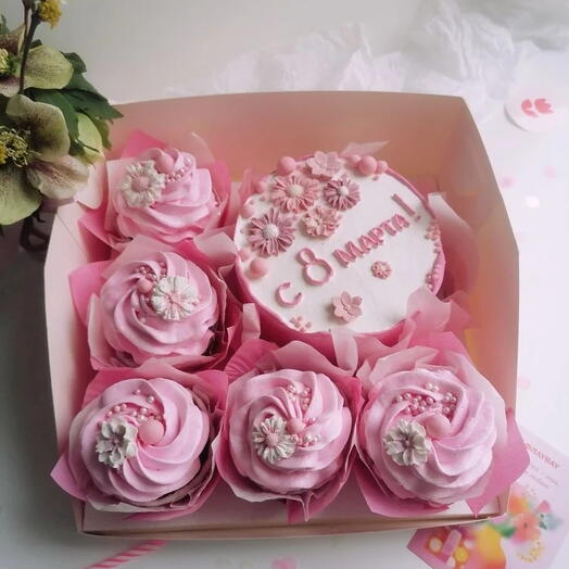 Подарочный 🌹набор Бенто-тортик и капкейки на 8 марта 🎀