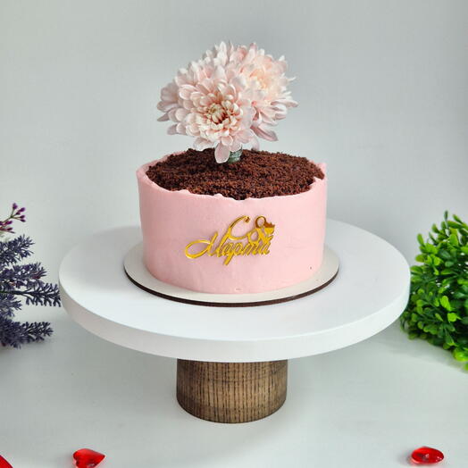 Торт на 8 марта с живым цветком Хризантемы