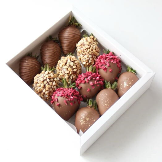 Клубника в шоколаде Callebaut из 12 штук