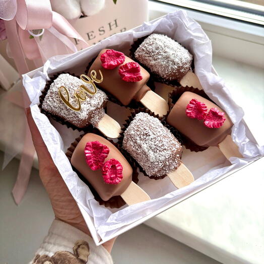 Бананы в шоколаде «love»