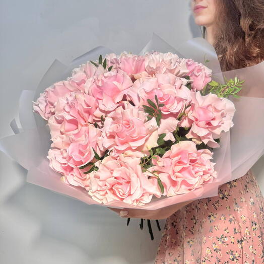 Большой букет из 15 нежных французских роз 😍