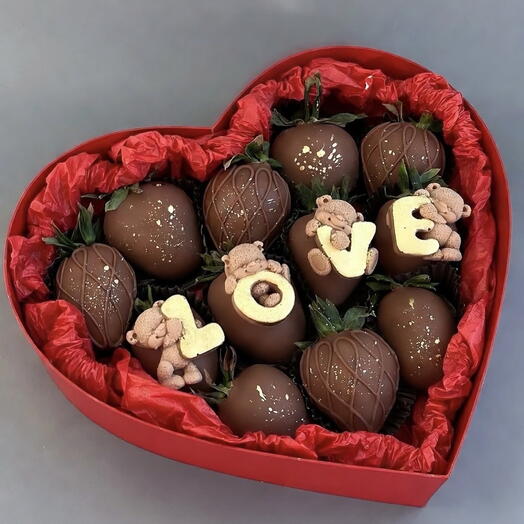 Клубника в шоколаде с мишками love