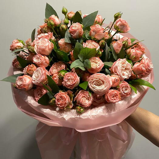 STRAWBERRY MILK букет из розовых кустовых пионовидных рощ