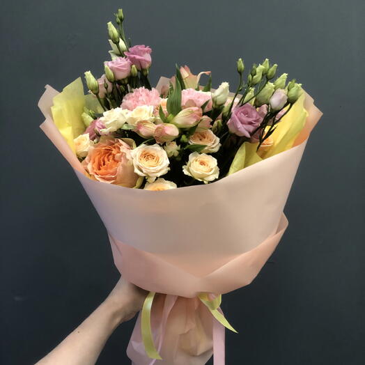 Радостная нежность с французской розой💕