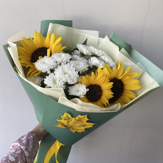 Букет из хризантем с подсолнухами 🌻