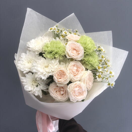 Нежный букет комплимент с пушистыми диантусами и ромашками🌷