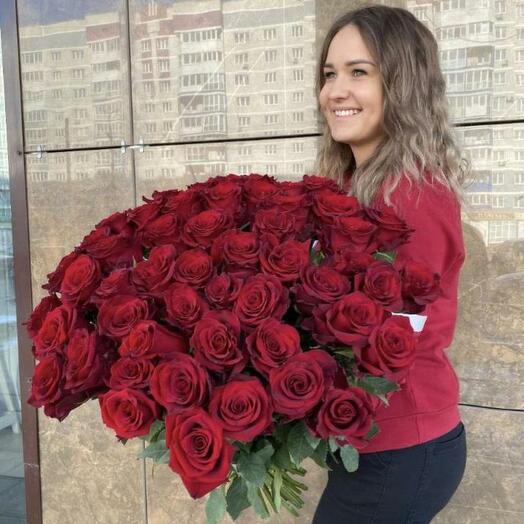 Monobooket de 51 rosas Ecuador 55-60cm 437 debajo de la cinta