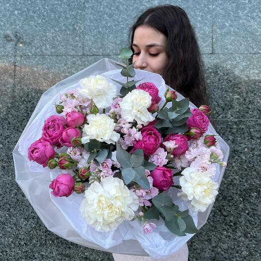 Charming bouquet with peony roses 🌸