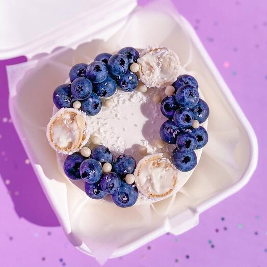 Bento cake XL "With berries"