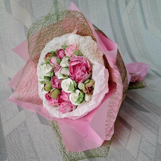 Зефирный букет. Пионы и розы