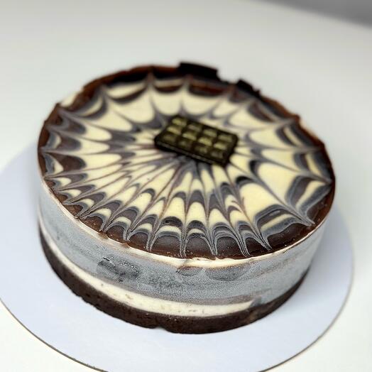 Raw cake three chocolates