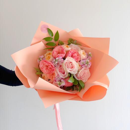 Luxury Flowers in London, UK Buy Luxury bouquets with delivery Flowwow