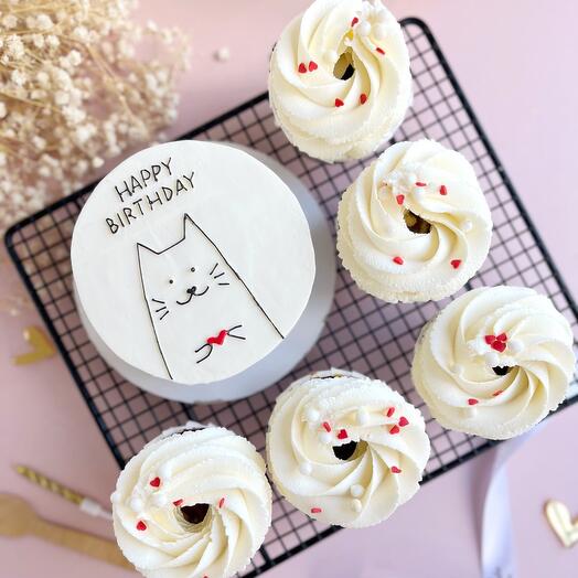 Подарочный набор бенто и капкейки /Котик с сердцем