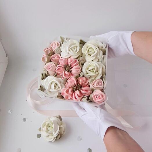 Marshmallow flowers as a gift