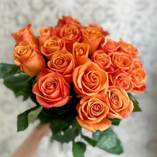 Букет из 15 эквадорских роз ORANGE CRUSH premium 50-60 см
