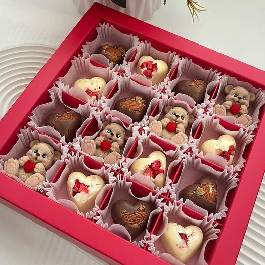 Conjunto de chocolate "mi-oschi" 16 dulces