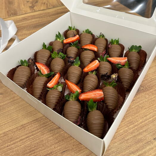 Клубника в шоколаде 25штук /Strawberries in chocolate 25 pcs
