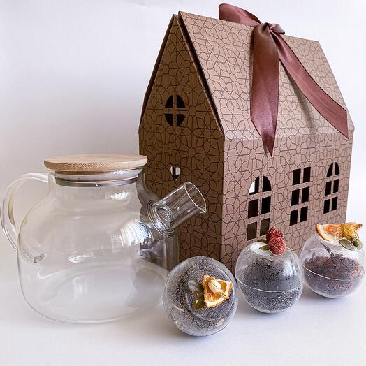 Casa con Hervidor de agua y bombas de té