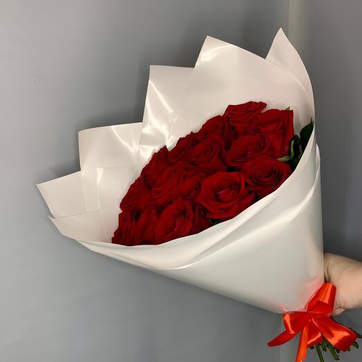 Красные розы 15