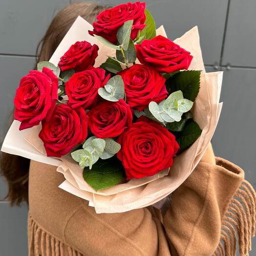 Букет красных роз 🌹