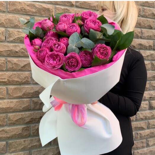 Букет из пионовидных роз💕