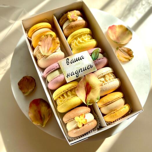Pasteles de Macarrones de 10 piezas con su calcomanía