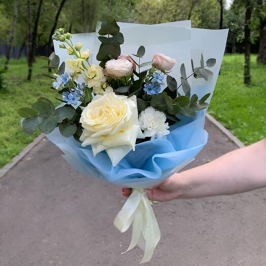Букет цветов "Лаура"