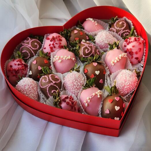 Клубника в шоколаде 15-20шт 🥰 Сердце 😍