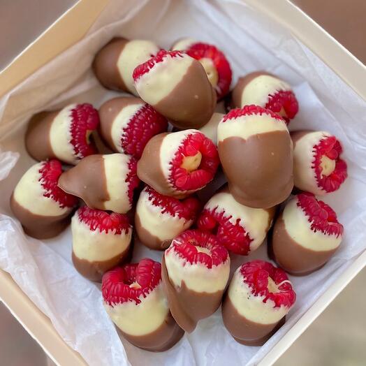 Малина в шоколаде 250 грамм