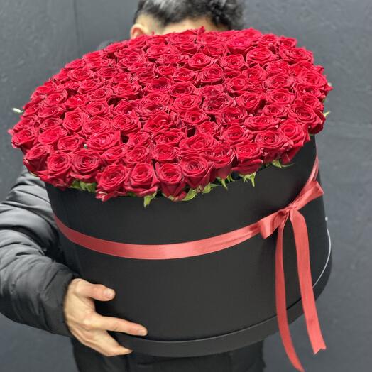 Бордовые в черной коробке