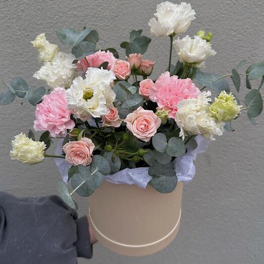 Цветы в коробке