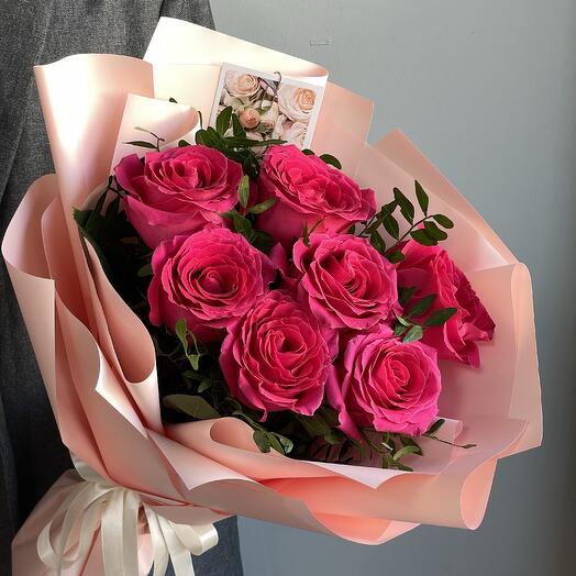 Bouquet of Ecuadorian roses