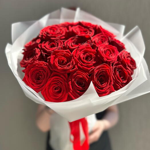 Букет из 21 красной розы
