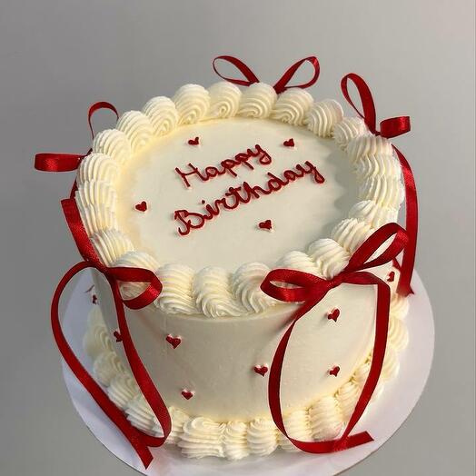 Классический торт "Happy birthday"