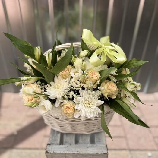 Гүлдер себеті Комплимент