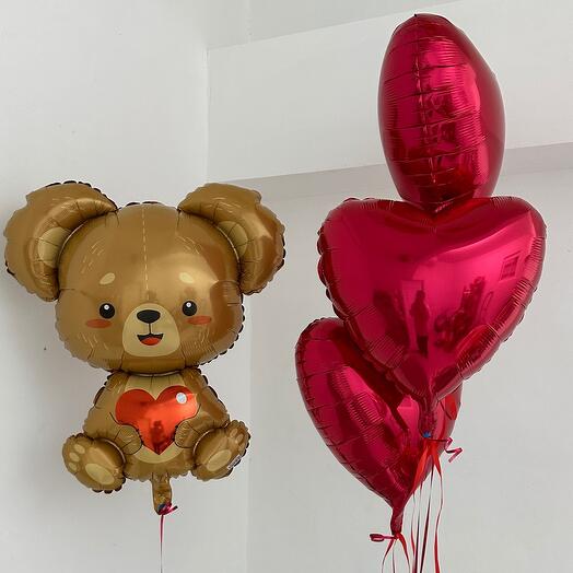 Bolas de corazón con oso de peluche