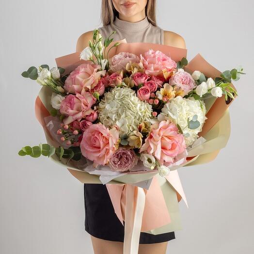 Букет нежный L размер