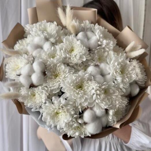 Авторский букет: 🌸белая хризантема, натуральный хлопок и лагурус🌸Размер М