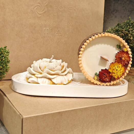 Подарочный набор "Жёлтый пион"