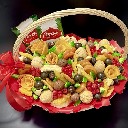 Корзина с сухофруктами Манго