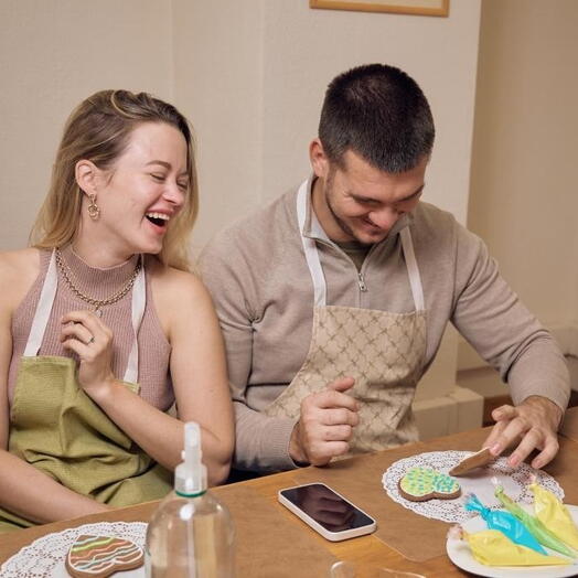 Подарочный сертификат «Свидание в мастерской Пряничное дело» (2 часа 30 мин, 2 человека)