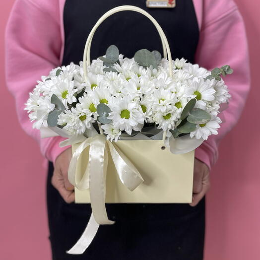 Сумка с кустовой хризантемой