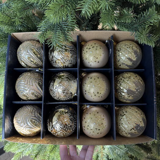 Набор золотых ёлочных игрушек 12 шт