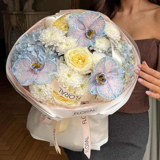 Букет Orchid Love