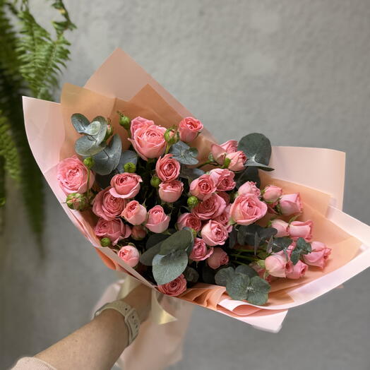 Ramo de rosas de neón